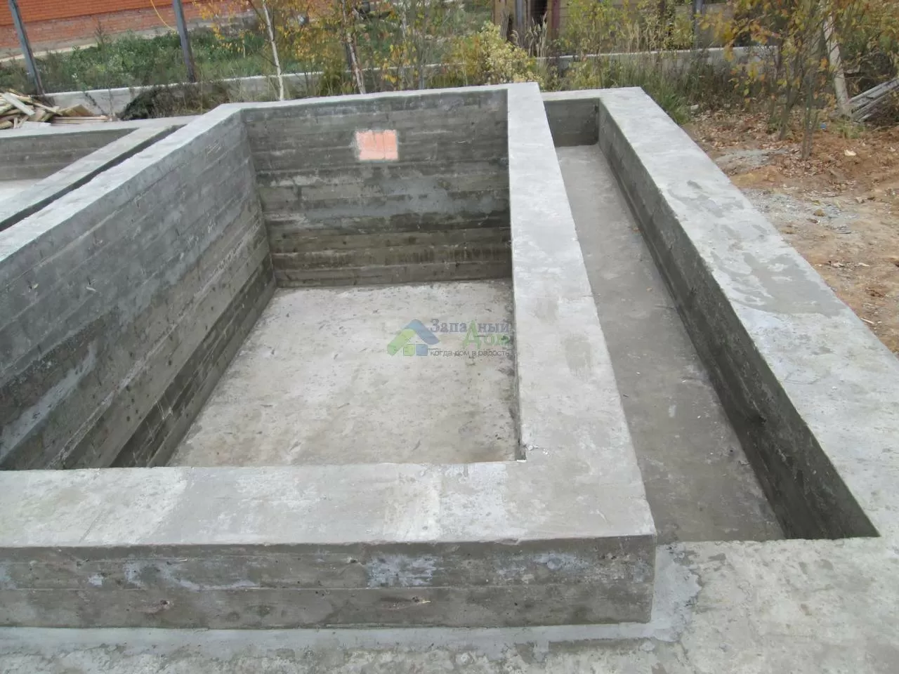 строительство бетонного бассейна