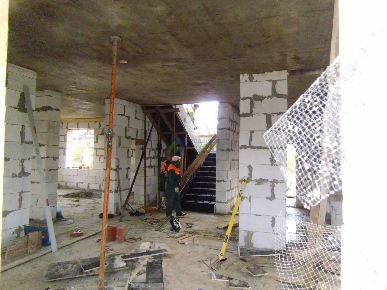 строительство железобетонной лестницы коттеджа